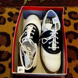 Ladies black and white saddle shoes